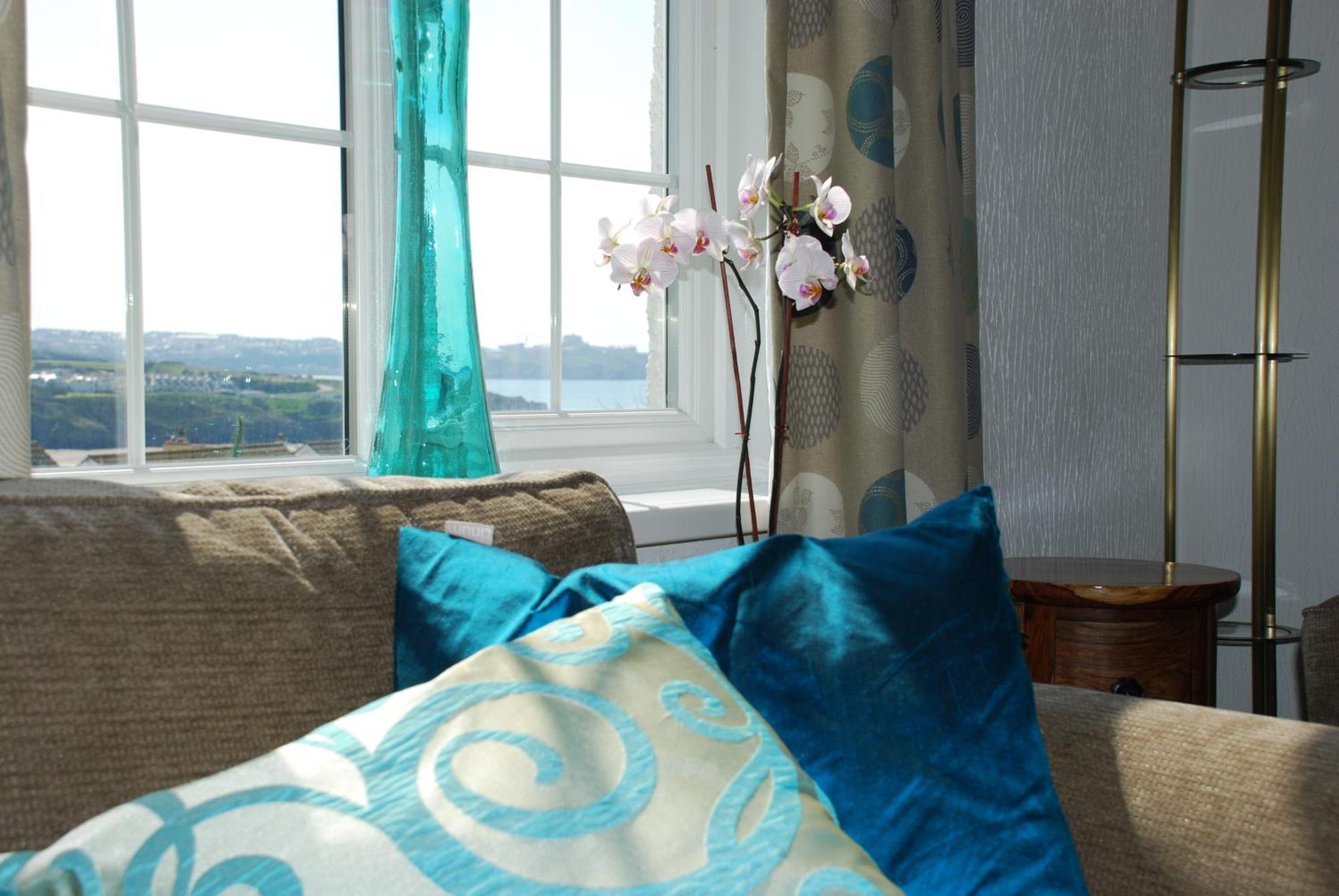 The Whipsiderry Hotel New Quay エクステリア 写真